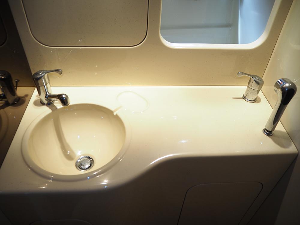 Fore ship, Accommodation